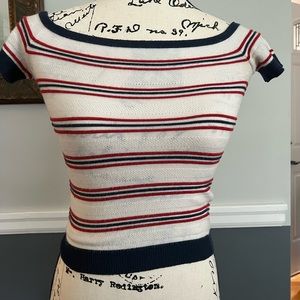 American Eagle sweater